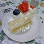 モナムール 清風堂本店 - ショートケーキ