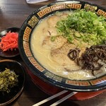 Nagahama Ramen - とんこつ白　麺大盛　税込850円
