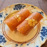 プティレストラン グーテ - アーモンドチュイール