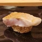 鮨 こう介 - ノドグロの昆布締めの炙り