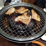 Gyuuchan - 豚バラ　焼き焼き