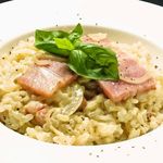 ポジティブ - ベーコンとーオニオンのクリームリゾット 1000円