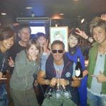 ポジティブ - にぎやか＆元気になれるお店です☆