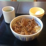 なか卯 - 今日の昼御飯は、和風牛丼とこだわりたまごをいただきました。