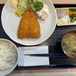 肉と魚の定食屋 はこざき - 