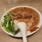 Aichun - 牛バラ肉ご飯②