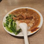 Aichun - 牛バラ肉ご飯③