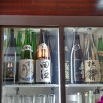 割烹 ひとしお - 田酒など珍しいお酒が多い