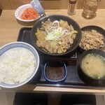 Yoshinoya - 牛皿&牛鉄板焼肉定食 大盛