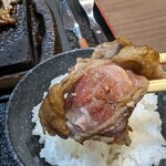 感動の肉と米 - ちょいと生杉でしたね(^_^;)