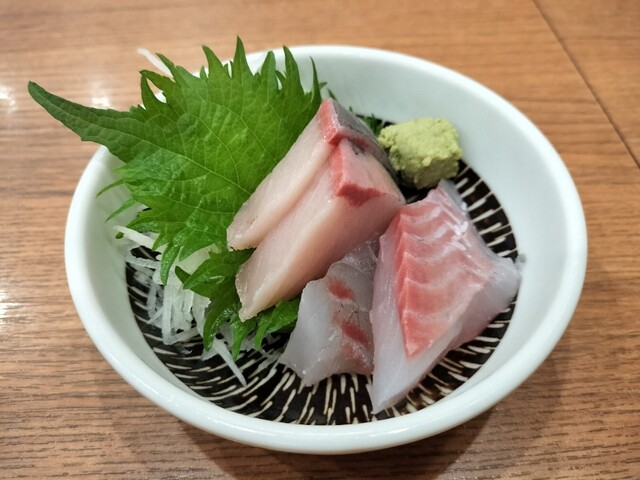 Kamon Kanayama Kita Ten