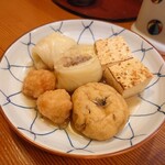 常夜燈 - がんもどき、焼とうふ、ロールキャベツ、エビ天