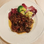 CANE & Gatto - 料理写真:黒毛和牛スネ肉の赤ワイン煮