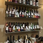 小粋酒場 ゲロッパ！ - 目移りしまくる焼酎の数々