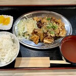 Nikumaruya - mix定食