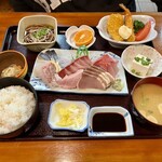 お食事の店萬福 - 刺身の【竹】定食