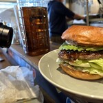 ヒッチ ハイカーズ バーガー スタンド - 