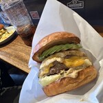 ヒッチ ハイカーズ バーガー スタンド - 