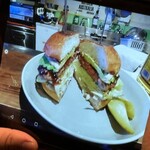 ヒッチ ハイカーズ バーガー スタンド - 