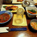 霧島 - 今日も女将自慢の料理が並びます