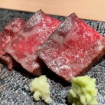 焼肉古今 - 内もものたたき