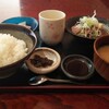 割烹居酒屋 深雪 - ブリと豚の定食(1000円)