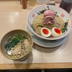 つけめん金龍 - 特製鰹昆布水つけ麺