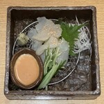 八吉 - 2024.03.14 (木)   お刺身くらげ　693円（税込）