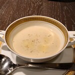 洋食 つばき - コーンスープ菊芋仕立て