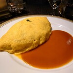 洋食 つばき - シーフードオムライス