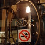 Radio - 建物1階