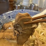 長岡生姜ラーメン しょうがの湯 - チャーシュー