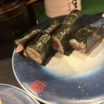 Mori Ichi - シャリ半分バージョンの鉄火巻き。これが飲みの後に良いのよー！！これは職人さんがいる店ならではの良さですね◎