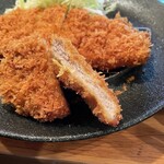 Satsuma Chabi Ton Tonkatsu Hana - ヒレかつ４０ｇの断面