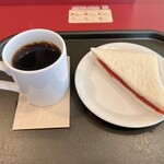 CAFFE VELOCE - ブレンドコーヒー、苺ジャムサンド