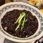 新大久保韓国横丁 漢江の奇跡 - ジャージャー麺
