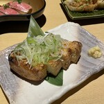 Echigo Shubou Hakkaisan - 栃尾揚げ【ネギ】。美味し。