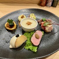 炭火とワインと純米酒 King Momo - 