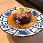 Wagyu Ue-Go Mesuu Shi To Jukusei Gyuushi Taniku Ya Ichiyuku - 究極のうにく