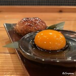 又八 - つくね焼と卵黄