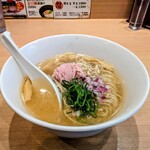 金目鯛らぁ麺 鳳仙花 - 金目鯛らぁ麺