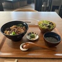 焼肉 The INNOCENT CARVERY 新丸ビル店 - 