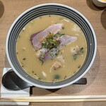 日本橋海鮮丼 つじ半 - 