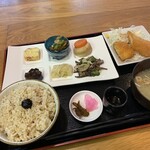 Kyou Obanzai Hannari - おばんざい定食