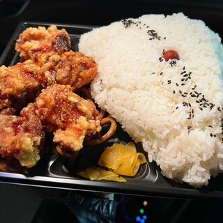 メガ盛り マンモス弁当_1