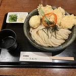 Udon To Osake Karahori Kinugawa - 