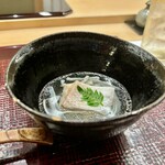青空 - 白甘鯛と虎河豚皮　綻ぶ甘鯛と食感ある河豚皮