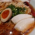 Chuukasoba Ichiren - しっとりとした鶏肉がウマイ