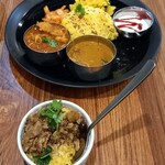 チーズケーキと彩りカレー Luna piena - ガパオライスがウマ過ぎました。