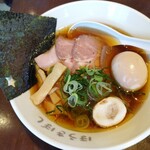 Jikasei Men Houkiboshi - 丸鶏醤油拉麺